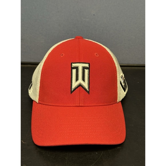 Nike Other - Tiger Woods Golf Hat Cap TW 'VR' '20XI' Mesh Red 510607-694 2013 NIKE M/L Rare